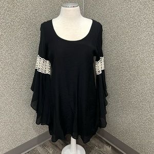 VaVa by Joy Han Black Boho Bell Sleeve Dress Size Medium